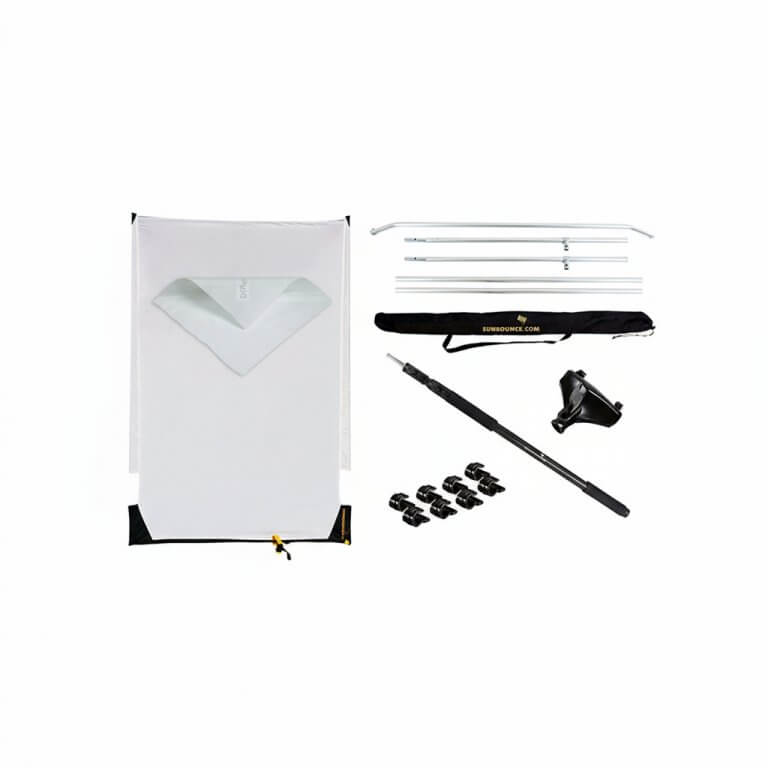 freepik__extend-the-white-backdrop-and-center-the-product__83428